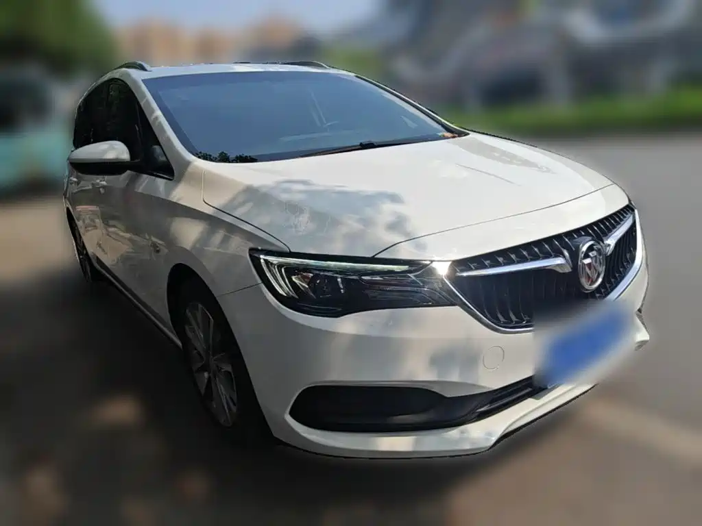 Фото 24 - Buick GL6
