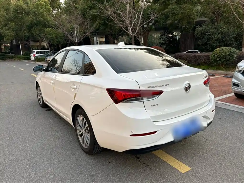 Buick Excelle 2019 18T Automatic Connected Elite (China V) фото 13