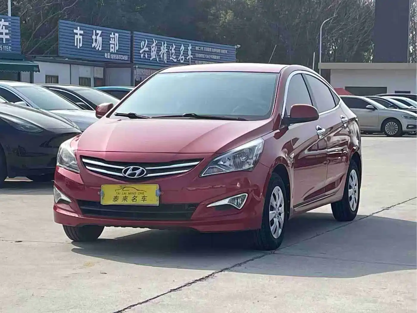 Hyundai Verna 2014 1.4L Manual Fashion GS
