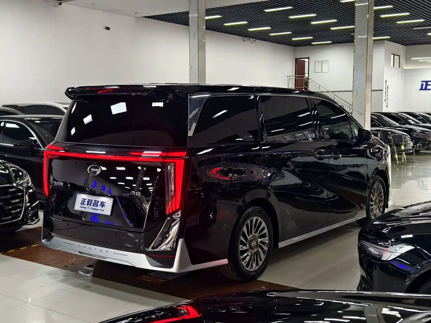 GAC Trumpchi Trumpchi M8 2023 Model Master Series 400T Ultimate Edition фото 19