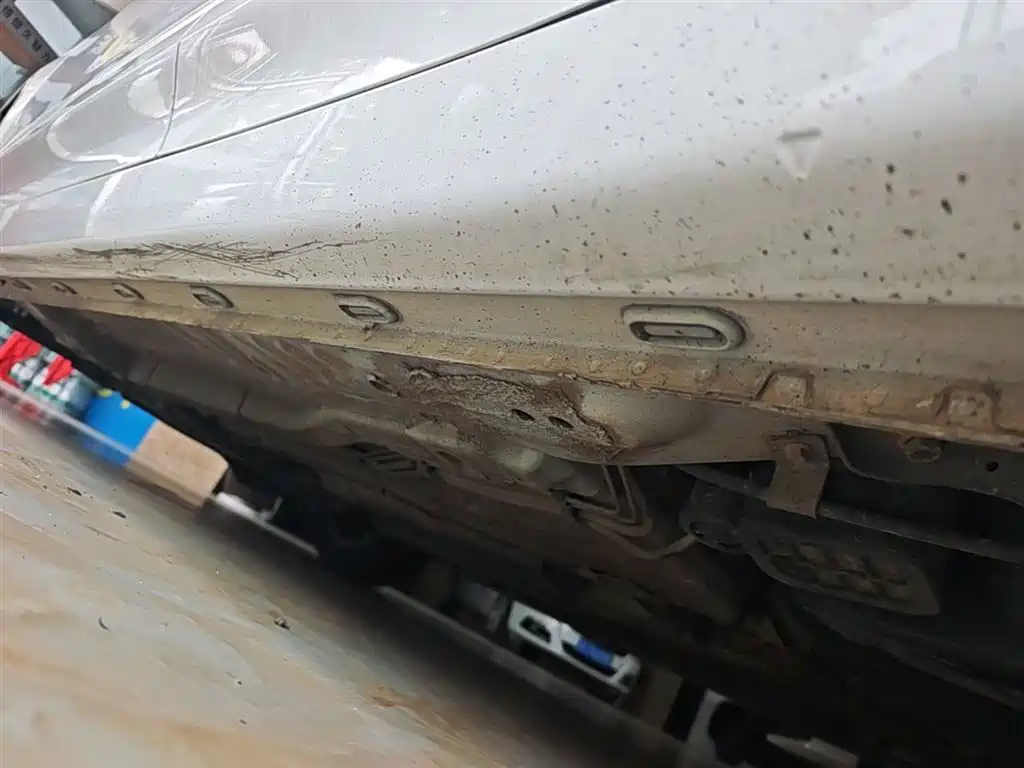 Roewe i5 2019 2019 1.5L Manual 4G Langhao Edition