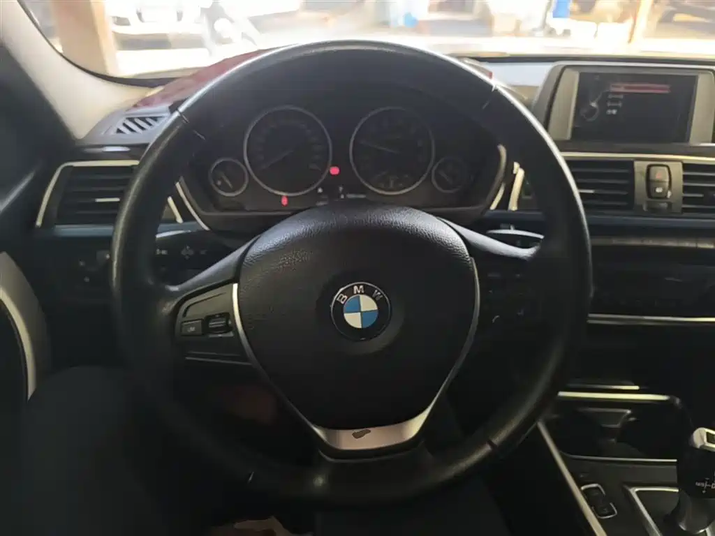 BMW 3 Series 2015 320Li Super Joy Fashion фото 11