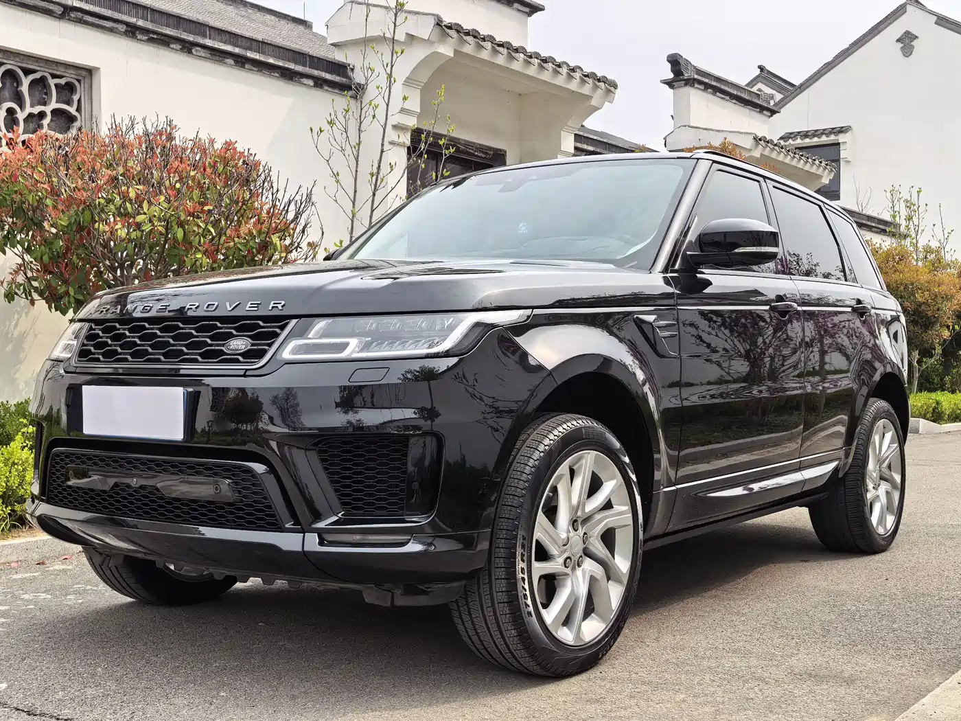 Land Rover Range Rover Sport 2020 3.0 L6 HSE DYNAMIC фото 3