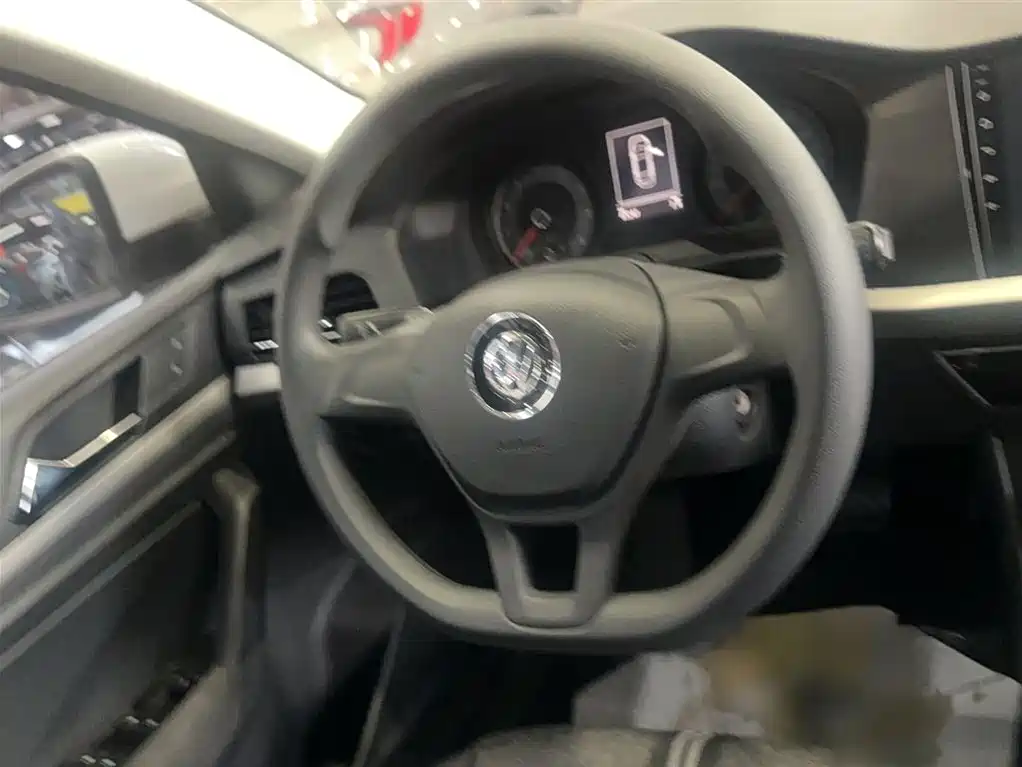 Volkswagen Lavida 2018 1.5L Auto Trend Edition China V фото 3