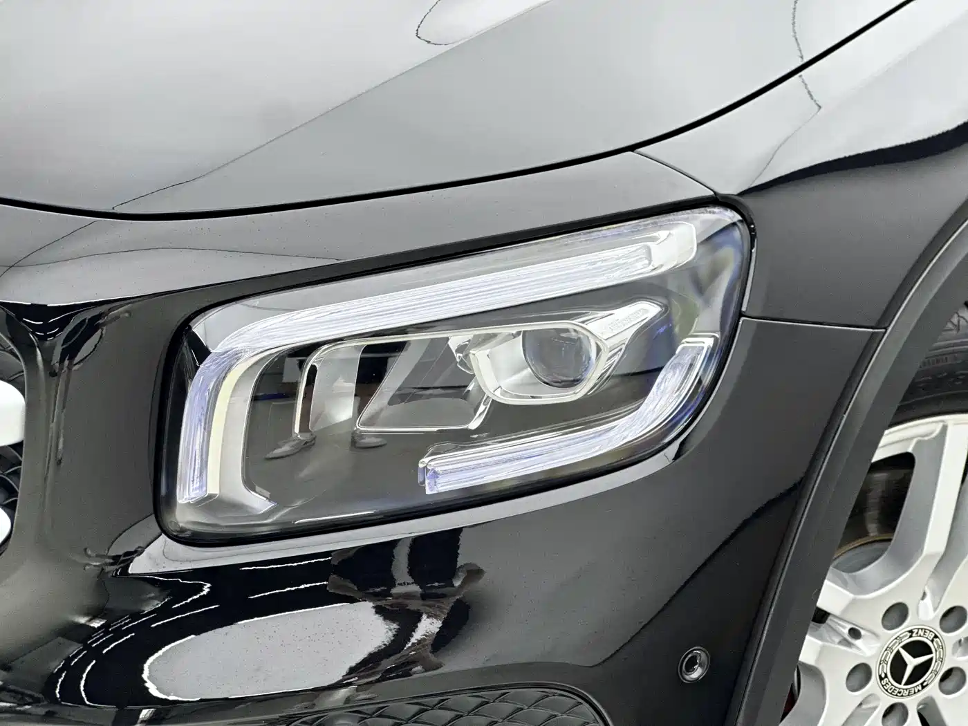 Mercedes-Benz GLB 2023 GLB 220 Dynamic фото 14