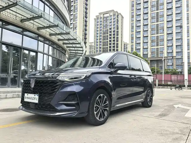 Roewe iMAX8 2022 400TGI Ultimate Edition
