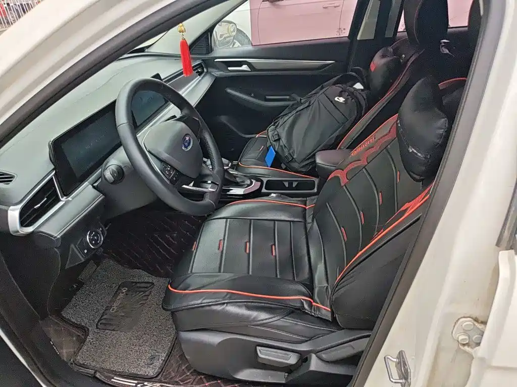 Ford Escort 2022 2021 1.5L Automatic Diamond Edition