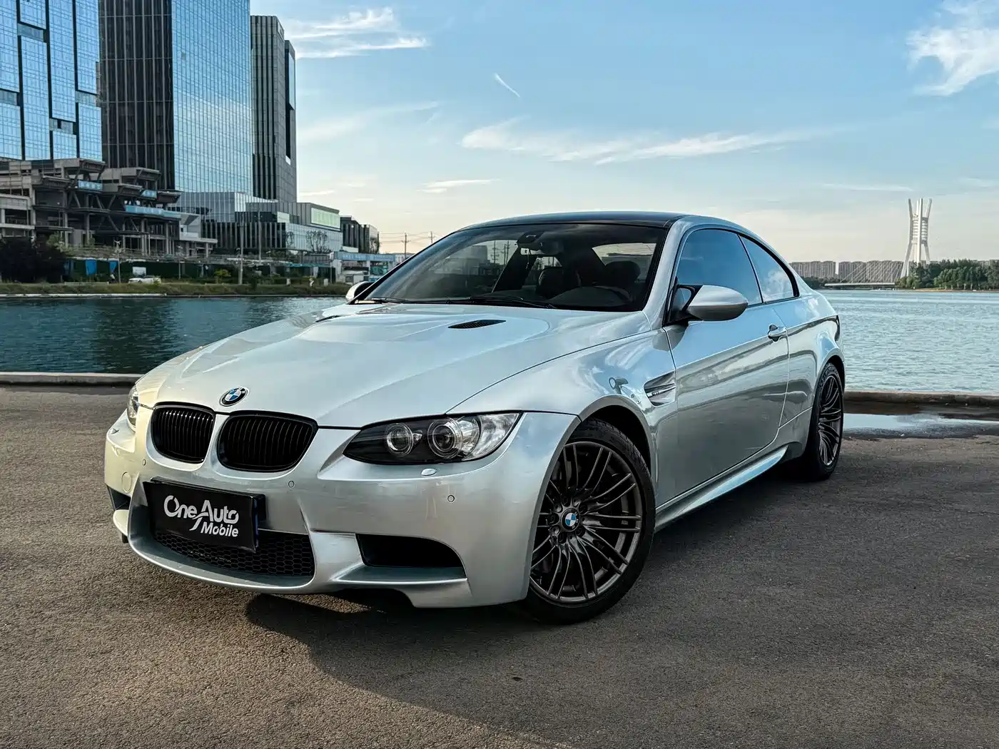 BMW M3 2013 2011 M3 Coupe Carbon Fiber Roof Edition