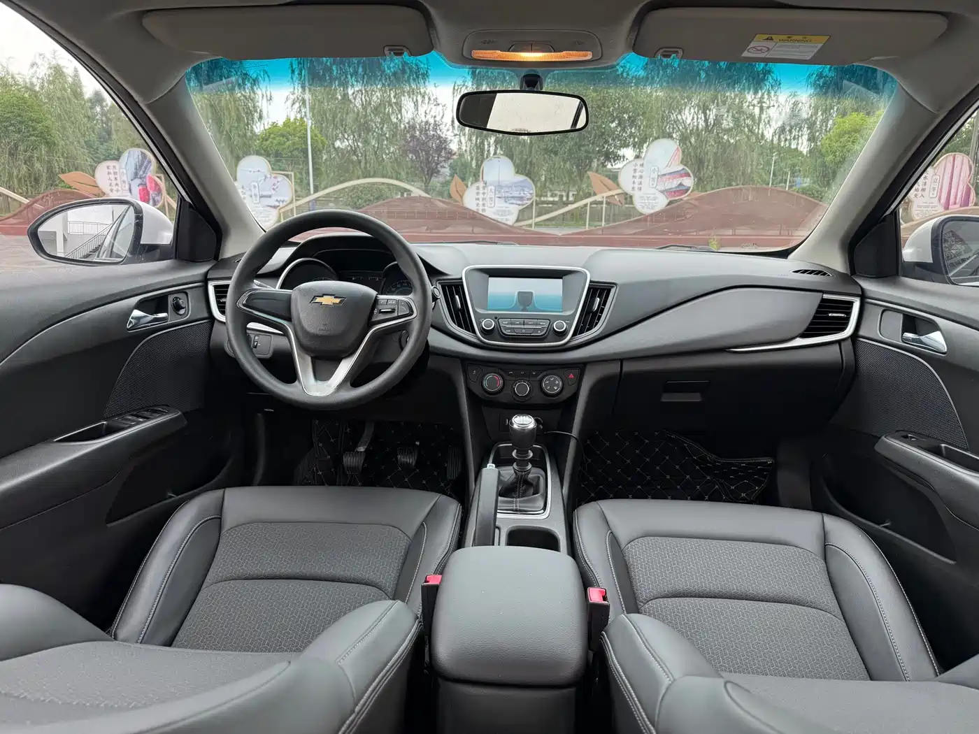 Chevrolet Cavalier 2016 1.5L Manual Delight Edition фото 15