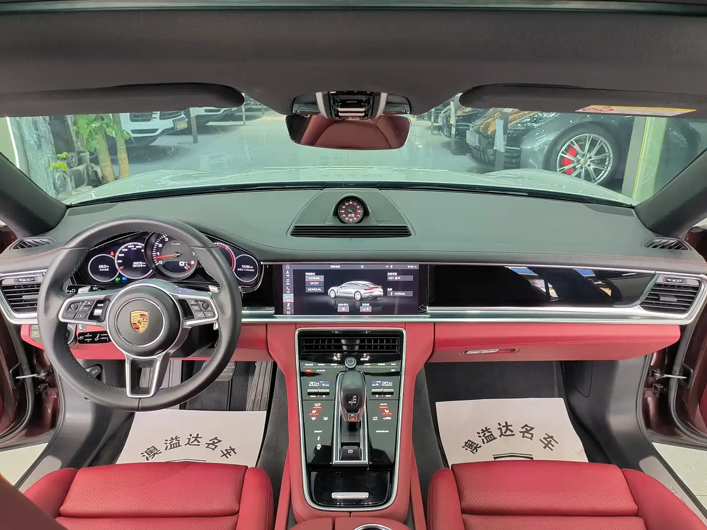 Porsche Panamera 2019 Panamera 2.9T фото 16