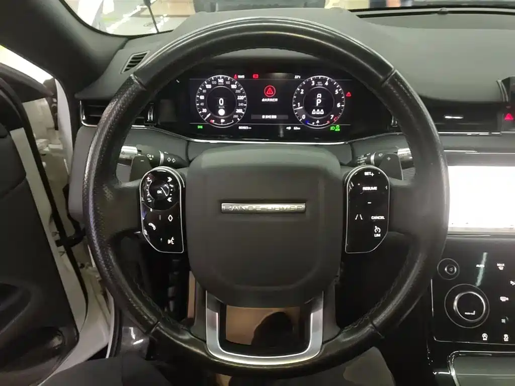 Land Rover Range Rover Evoque 2020 249PS R-DYNAMIC S Sport Edition фото 7