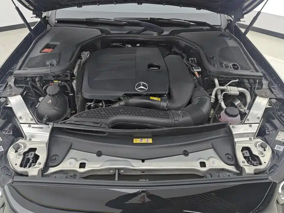 Mercedes-Benz E-Class (Import) 2021 E 260 Luxury Sport Edition фото 10