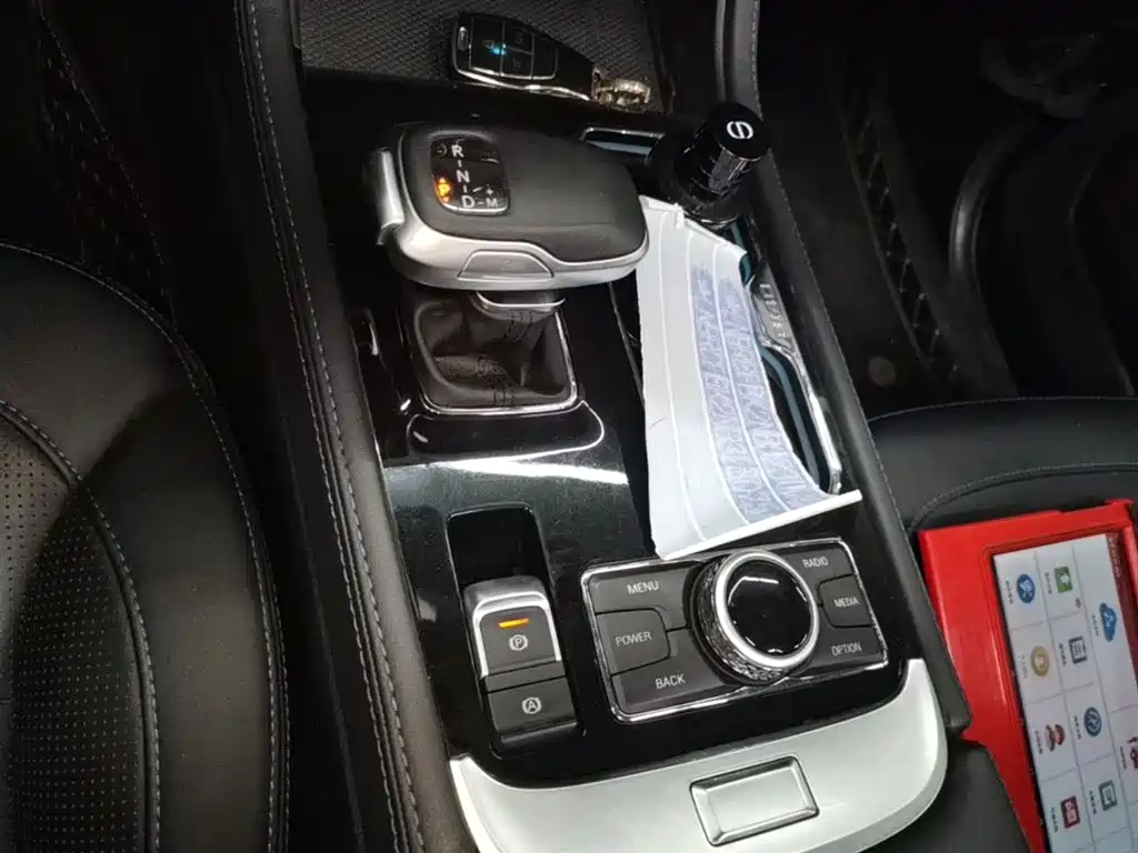 BAIC ORV Beijing Offroad BJ40 2023 2.0T Auto 4WD Urban Hunter Knight Edition фото 14