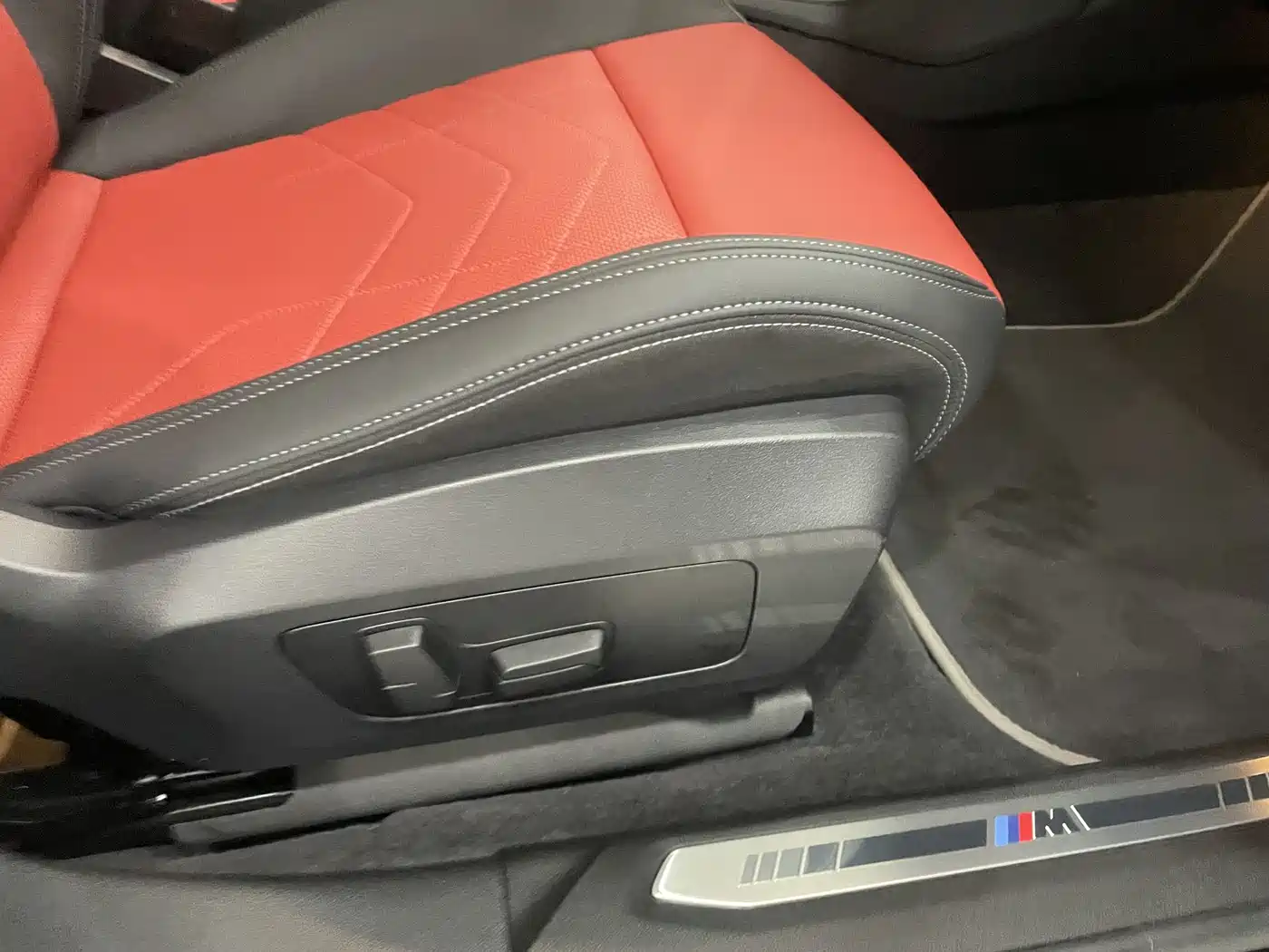 BMW 2 Series 2025 225L M Sport Moonlight Package фото 27