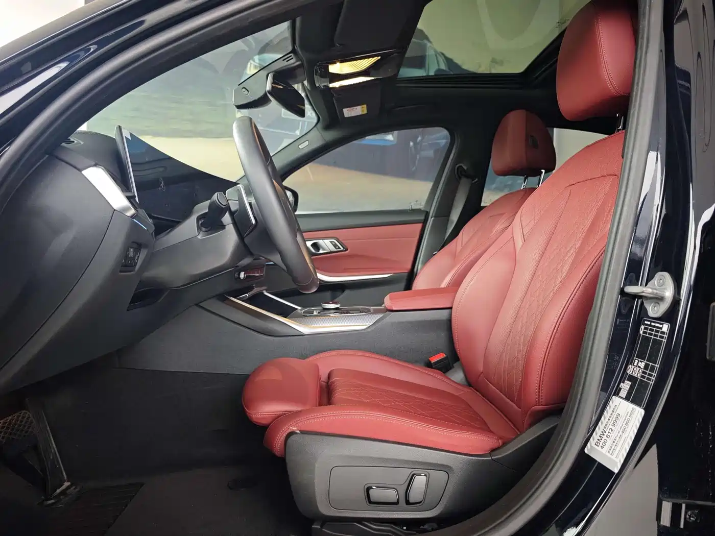 BMW 3 Series 2024 325i M Sport Shadowline Package фото 7