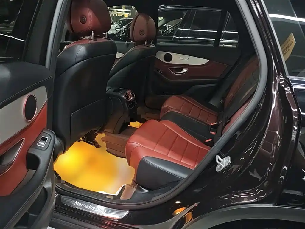 Mercedes-Benz GLC 2020 GLC 260 L 4MATIC Luxury фото 17