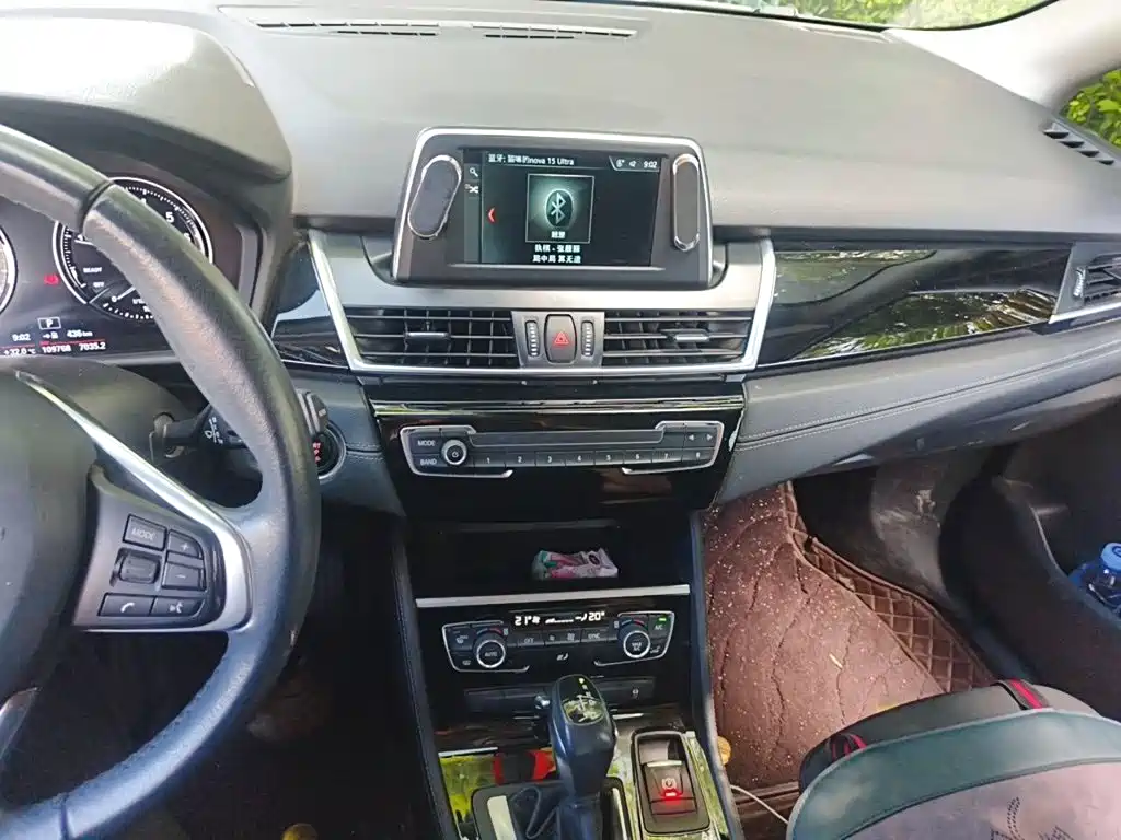 Фото 6 - BMW 2 Series Touring