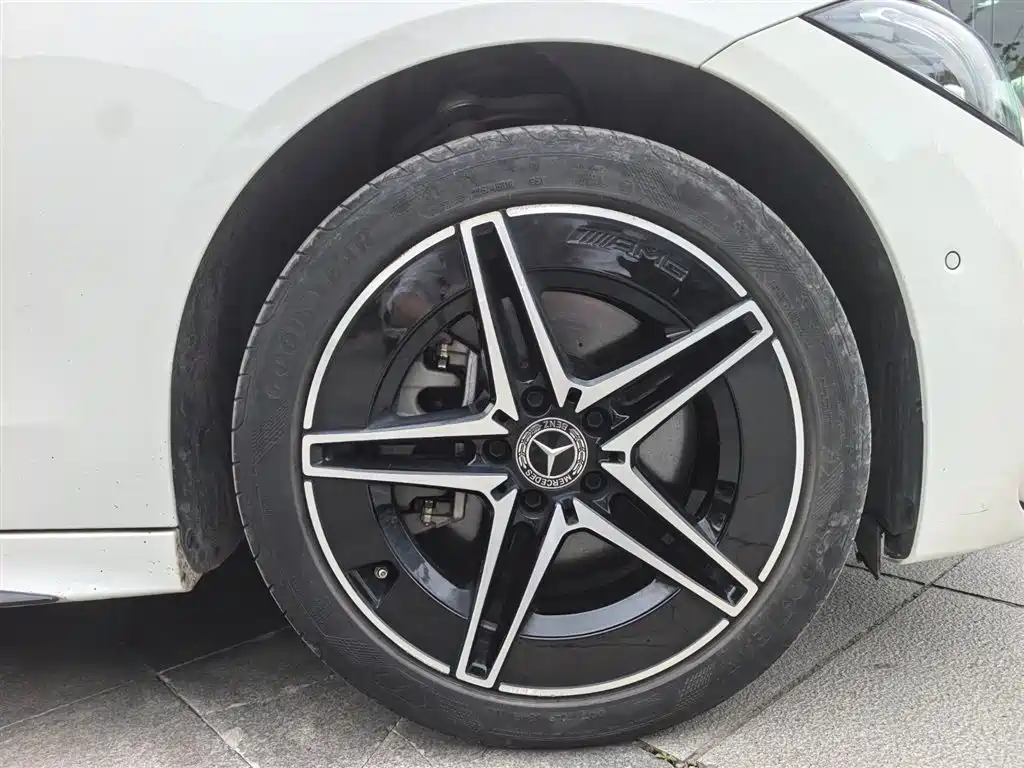 Mercedes-Benz C-Class 2023 C 260 L Night Edition Sport фото 10