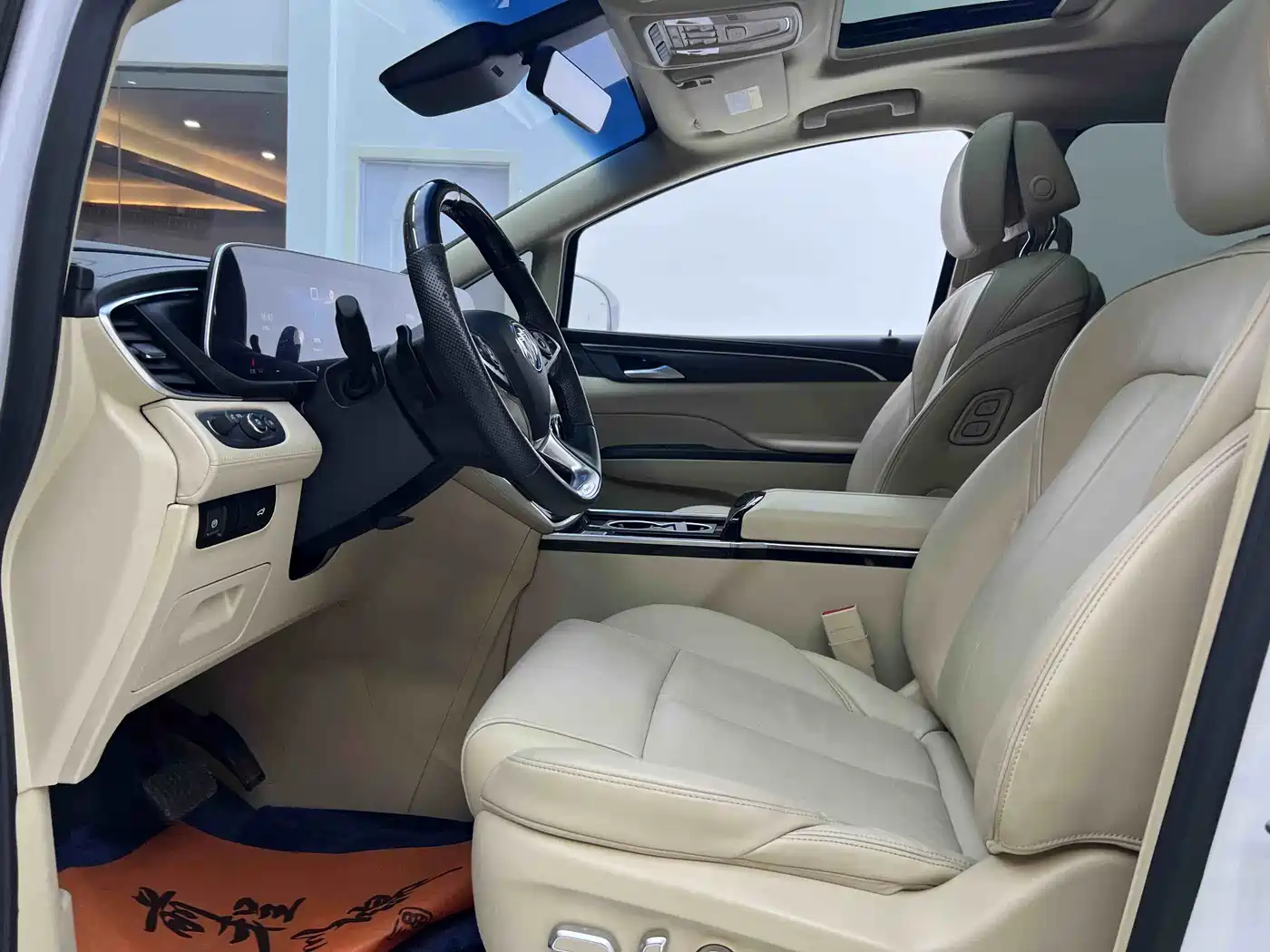 Buick GL8 2023 ES Landmaster Exclusive фото 11