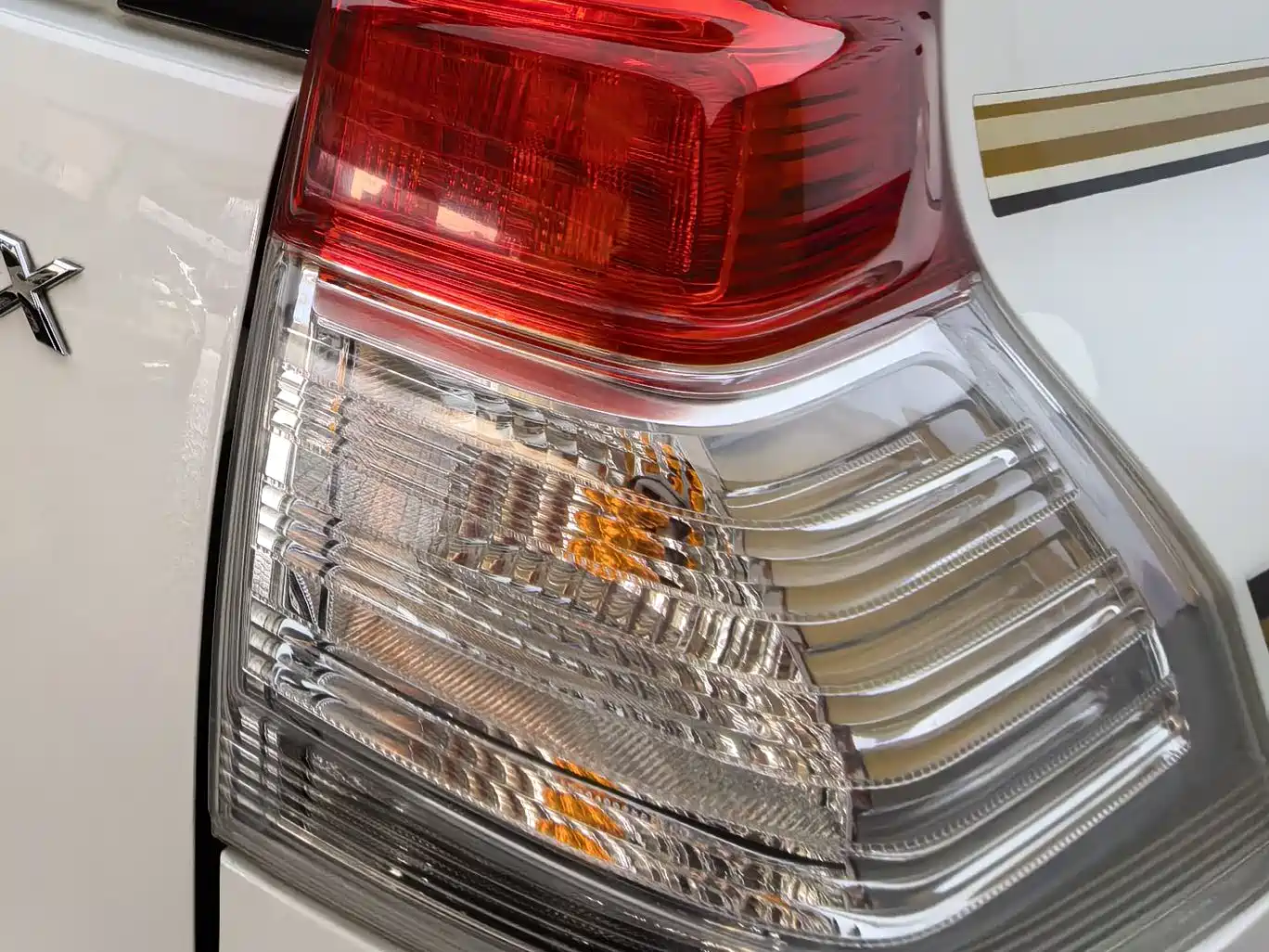 Toyota Prado 2010 4.0L Automatic TX-L фото 25