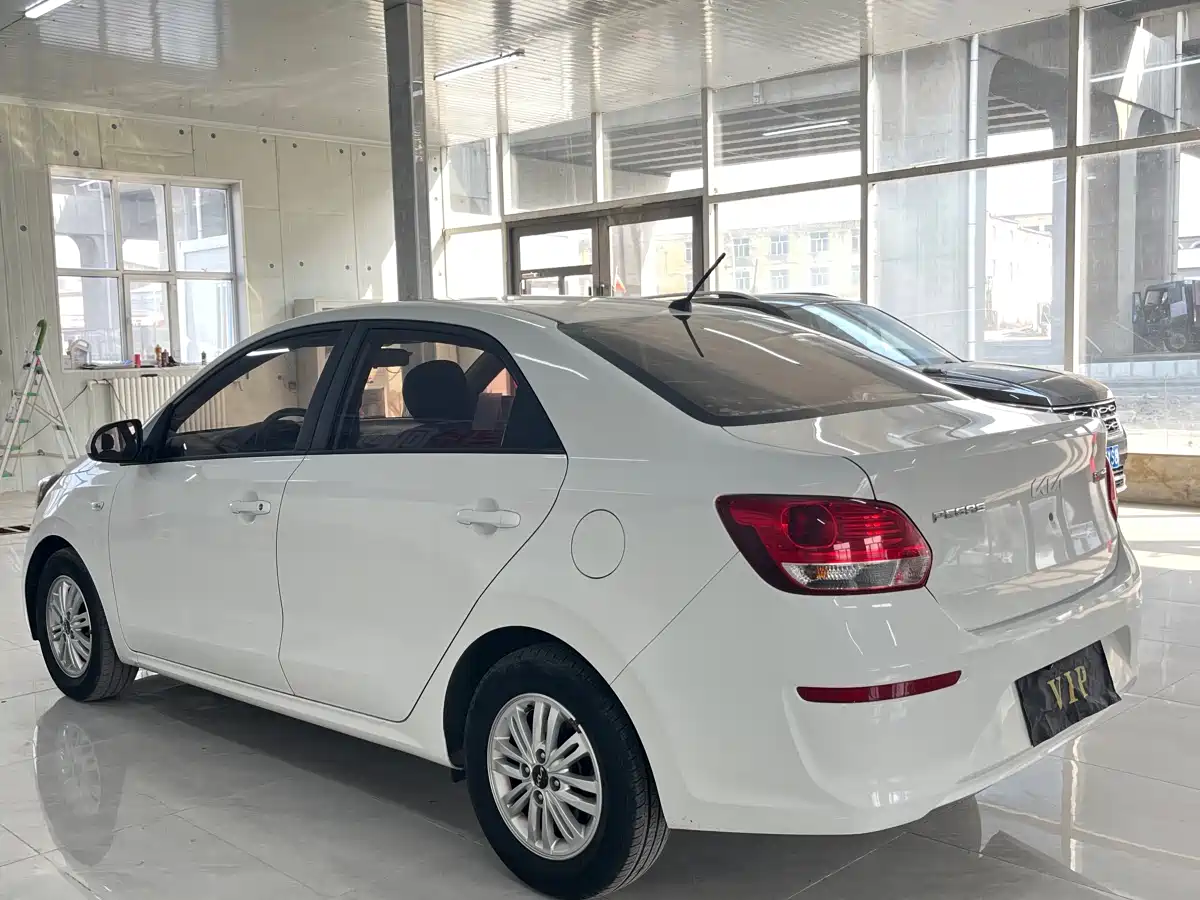 Kia Huan Chi 2020 1.4L Auto Comfort Sunroof Version фото 4