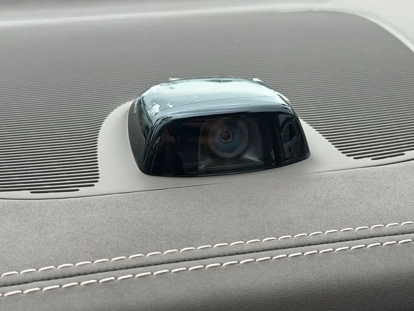 Mercedes-Benz EQE 2022 350 Luxury Edition фото 19