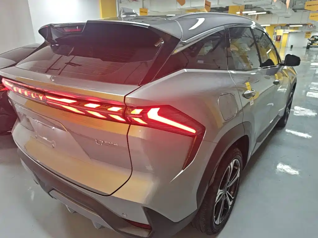 Geely Galaxy Galaxy L7 2025 2025 EM-i 115km Explorer Edition
