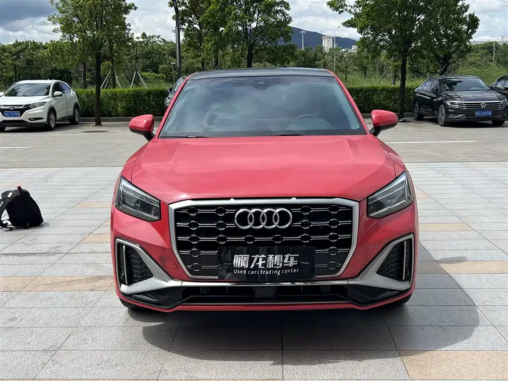 Audi Q2L 2024 2023 35TFSI Fashion Sport