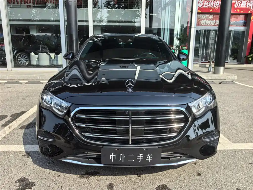 Mercedes-Benz E-Class 2024 Model E 300 L Luxury фото 2