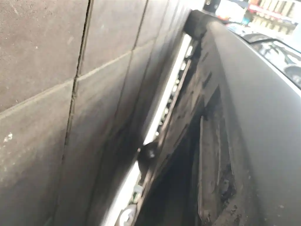 BYD Qin PLUS 2025 DM-i Smart Drive 55KM Leader фото 22