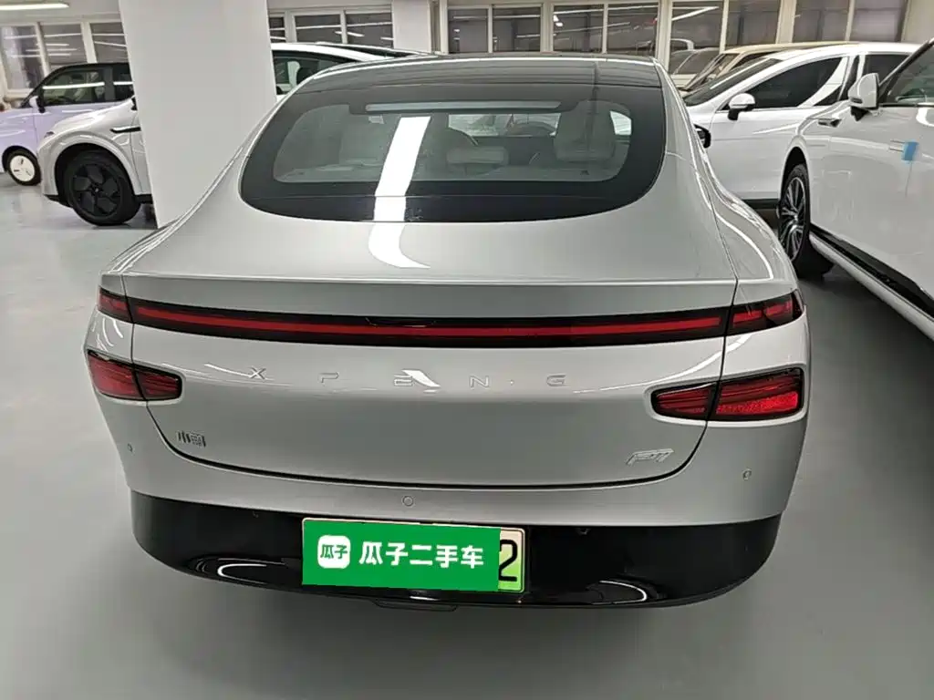 Фото 6 - XPeng P7