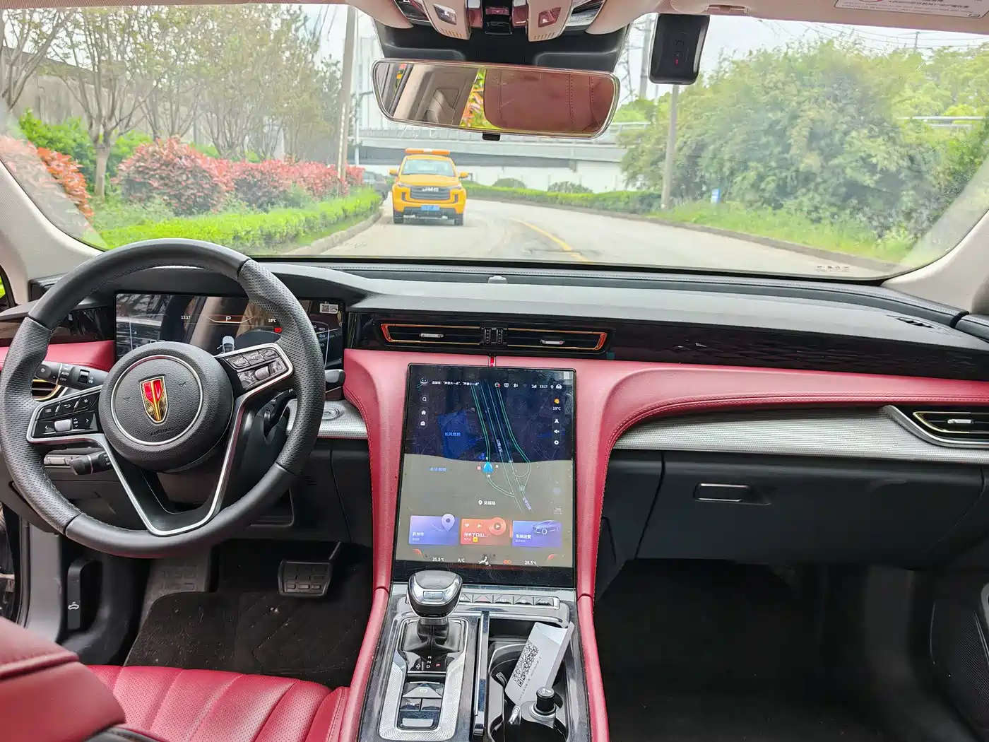 Hongqi H5 2023 1.5T DCT Smart Connect Flag Rhythm фото 15