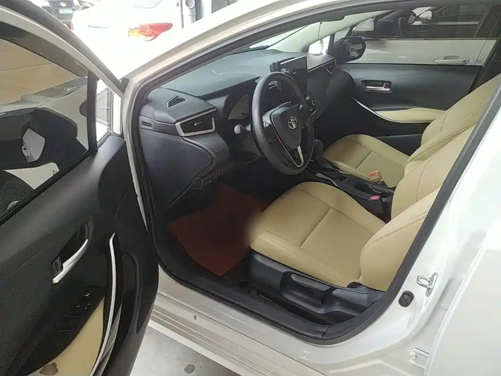 Toyota Corolla 2023 1.8L Smart Hybrid Dual Engine Elite Edition фото 16