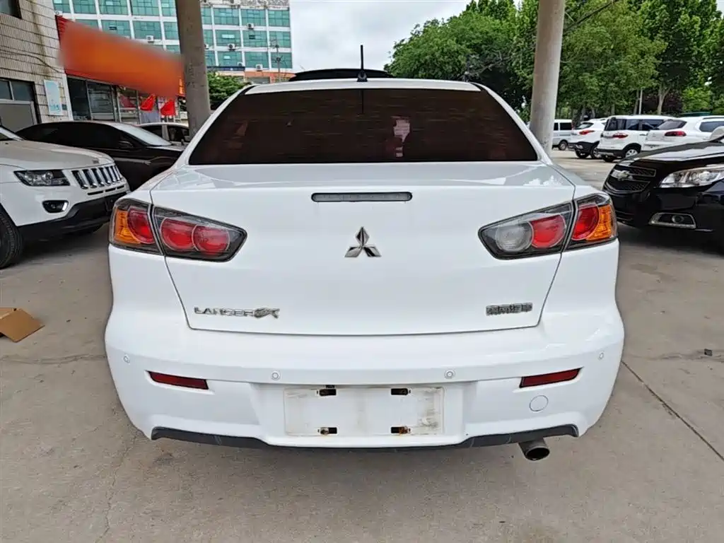 Mitsubishi Lancer EX 2015 1.8L Manual Premium (China IV) фото 6