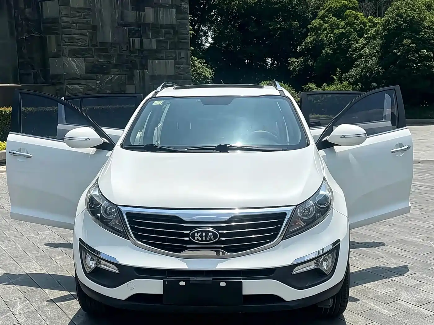 Photo 9 - Kia Sportage