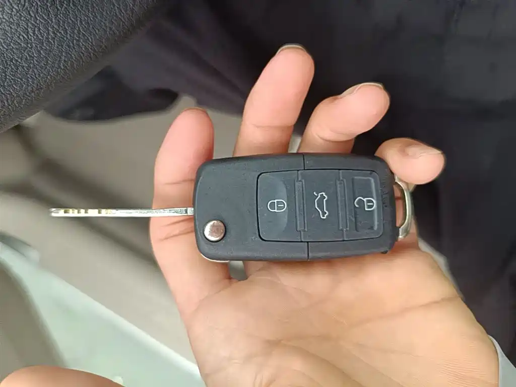 Buick Excelle 2015 1.5L Automatic Classic фото 9