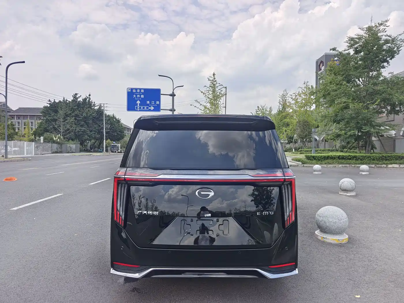 صورة 5 - GAC Trumpchi M8