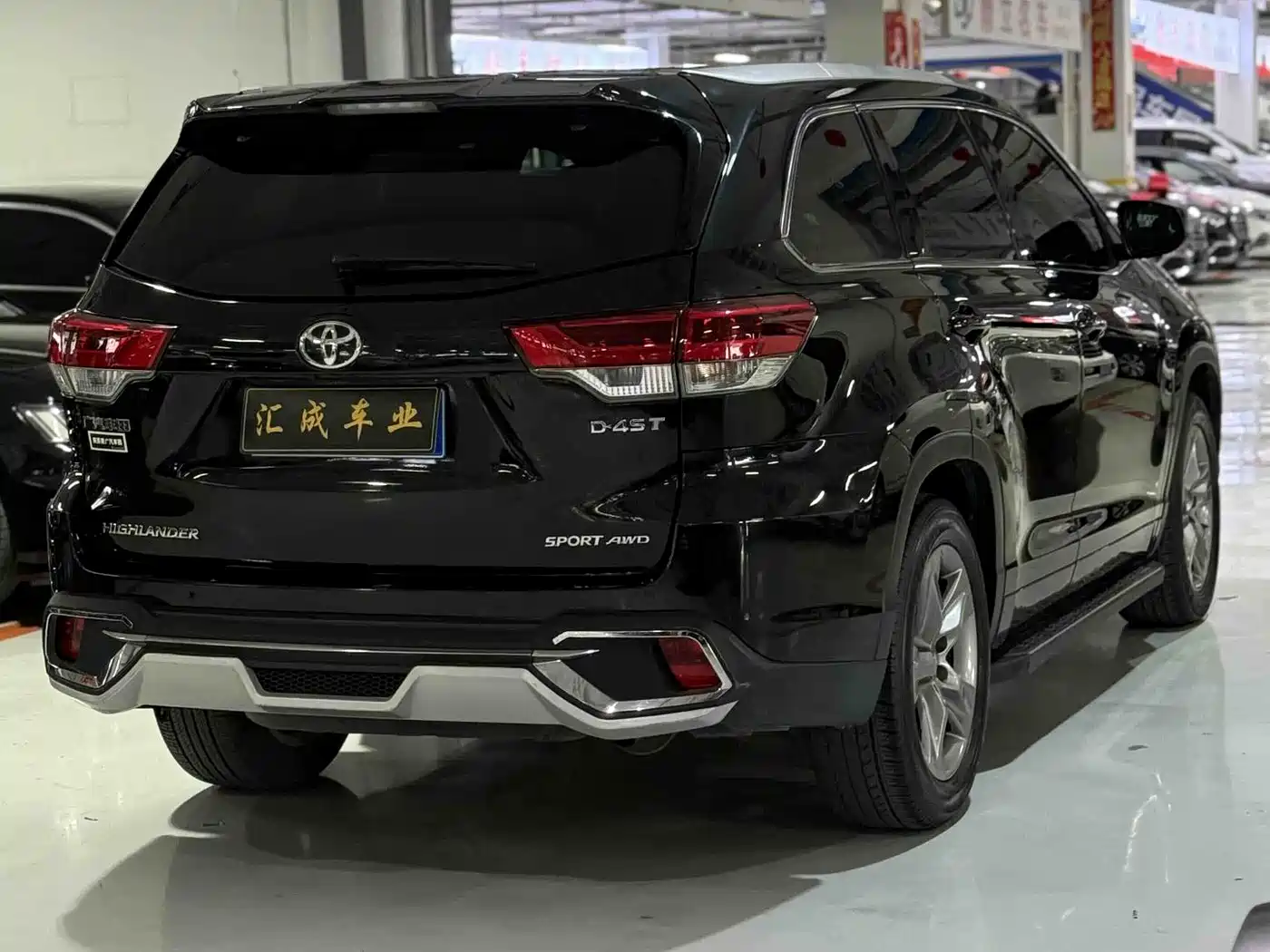 Toyota Highlander 2021 2.0T AWD Premium 7-Seater фото 7