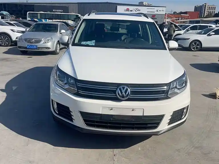 Volkswagen Tiguan 2015 1.8TSI Automatic 2WD Comfortline