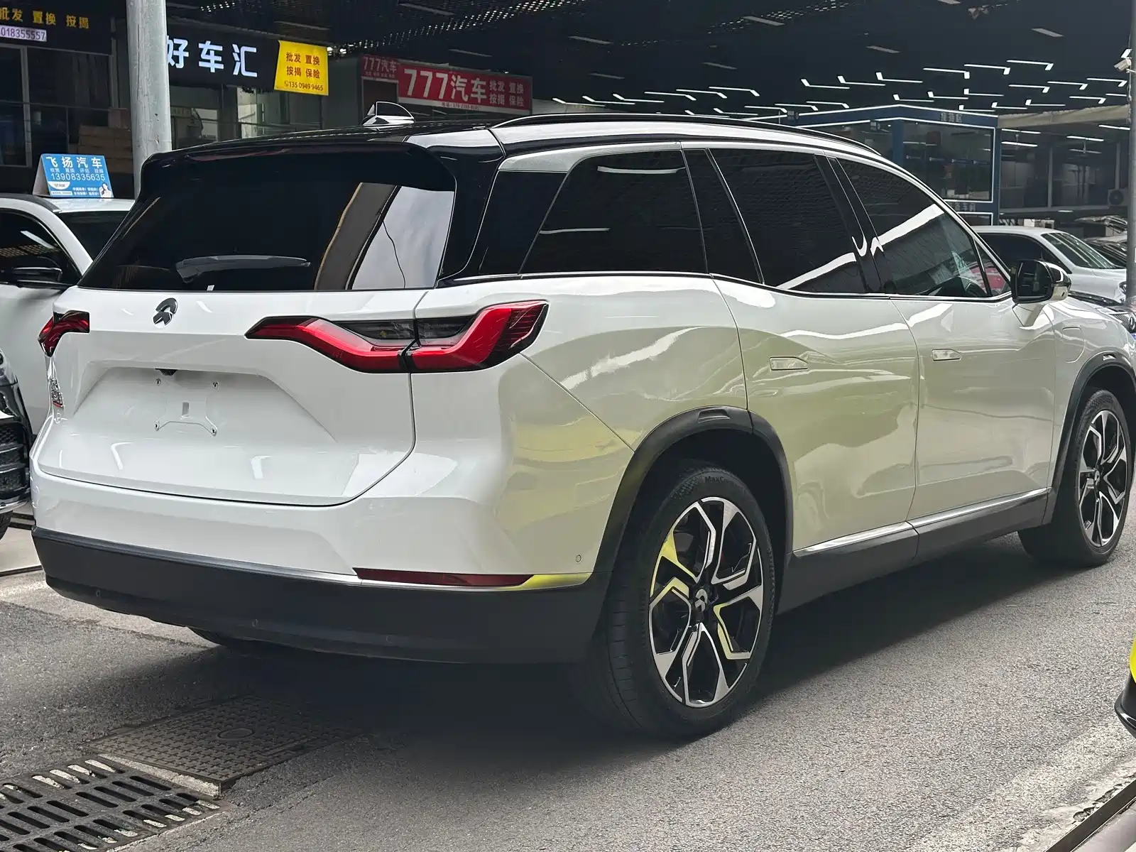 Фото 6 - NIO ES8