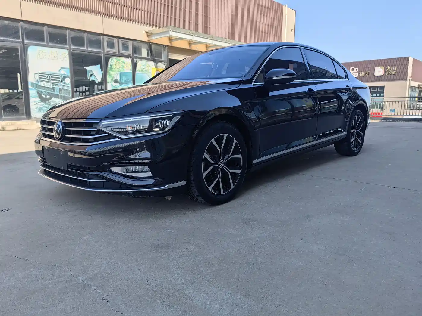 Volkswagen Magotan 2020 330TSI DSG Leading фото 3