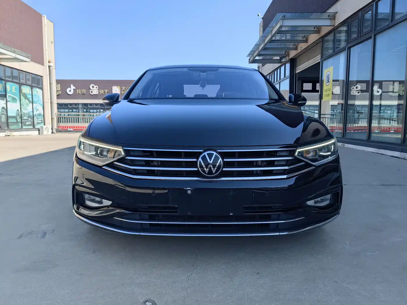 Volkswagen Magotan 2020 330TSI DSG Leading фото 2