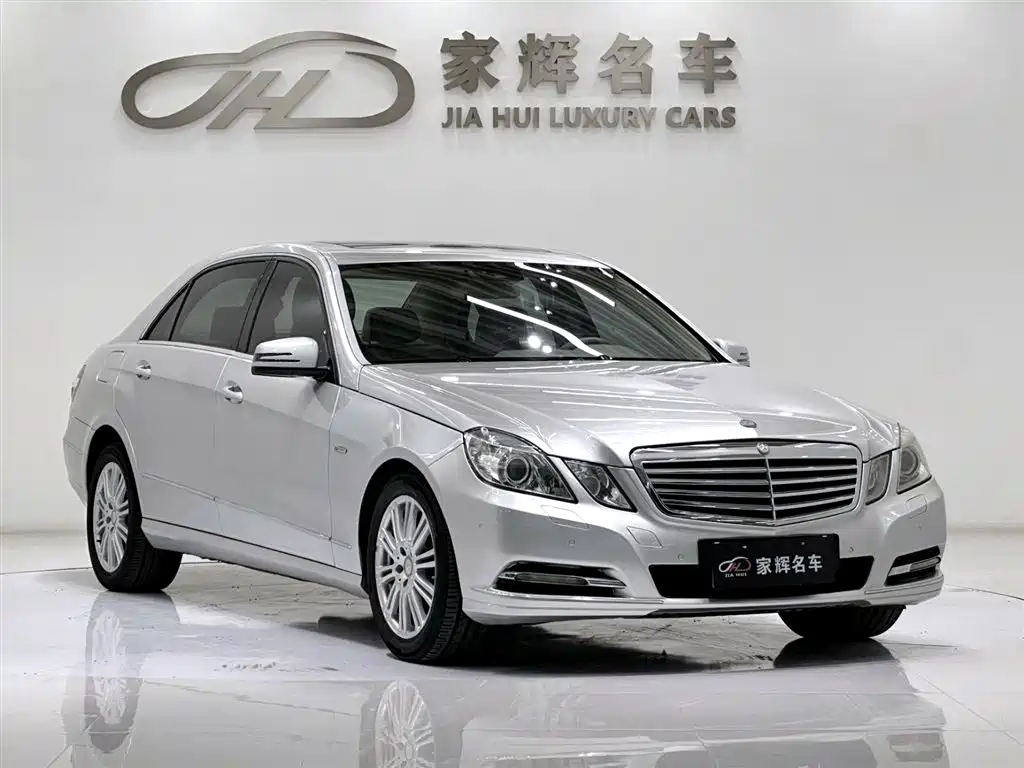 Mercedes-Benz E-Class 2011 E 260 L CGI Fashion фото 3