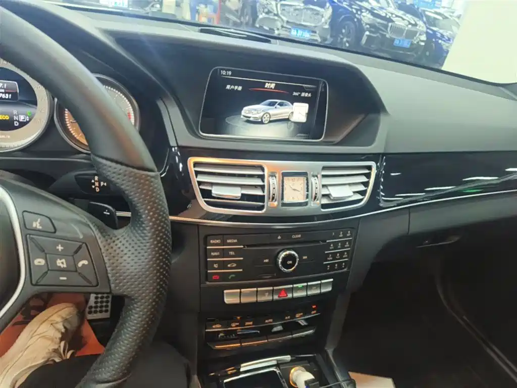 Mercedes-Benz E-Class 2015 Facelift E 260 L Sport фото 13