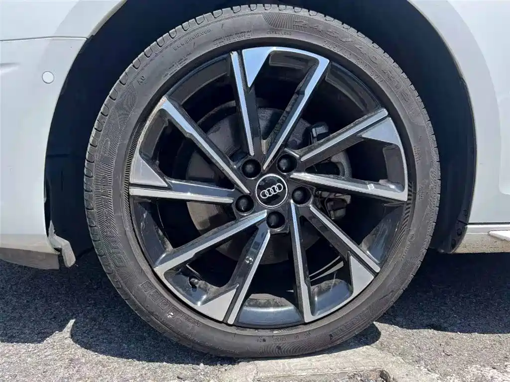 Audi A4L 2022 40 TFSI Fashion Elegance фото 19
