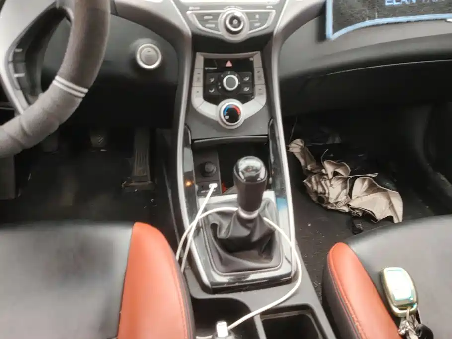 Hyundai Langdong 2017 2016 1.6L Manual Premium Edition