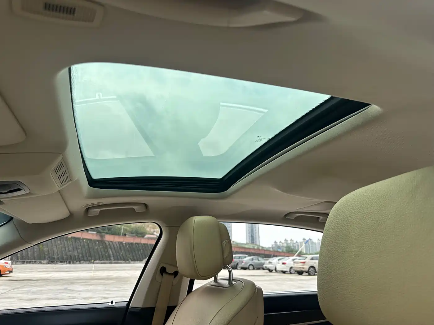 BMW 7 Series 2011 730Li Elegance фото 17
