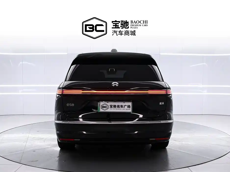 Фото 4 - NIO ES8