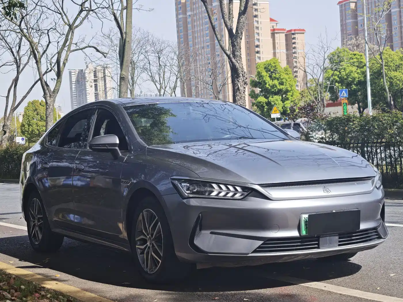 BYD Qin PLUS 2021 EV 500KM Luxury Model фото 3