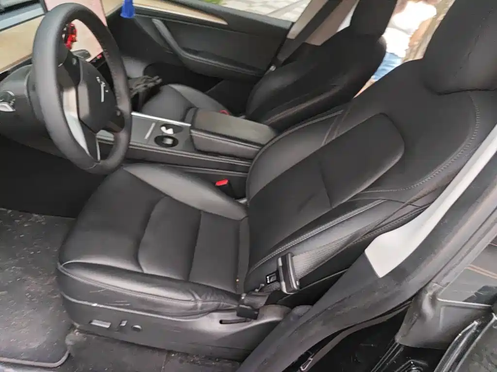 Фото 8 - Tesla Model Y